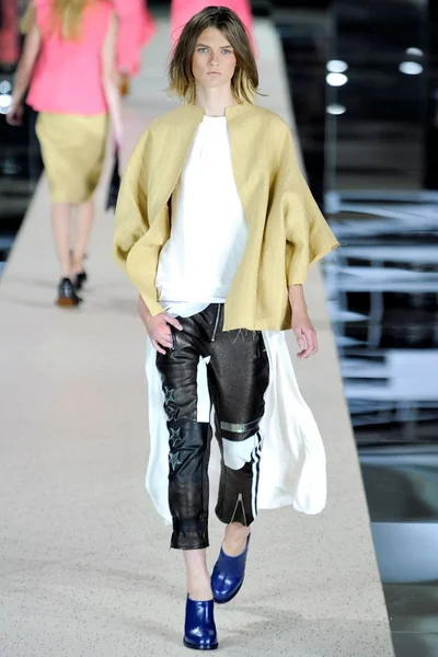 Look 31